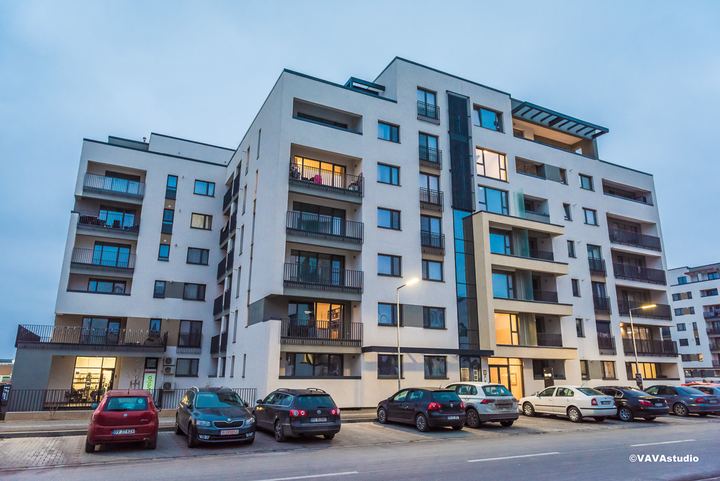 Apartament 1 · Coresi